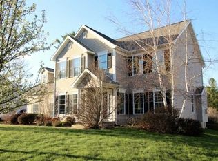 165 Hasgate Dr, Delmar, NY 12054