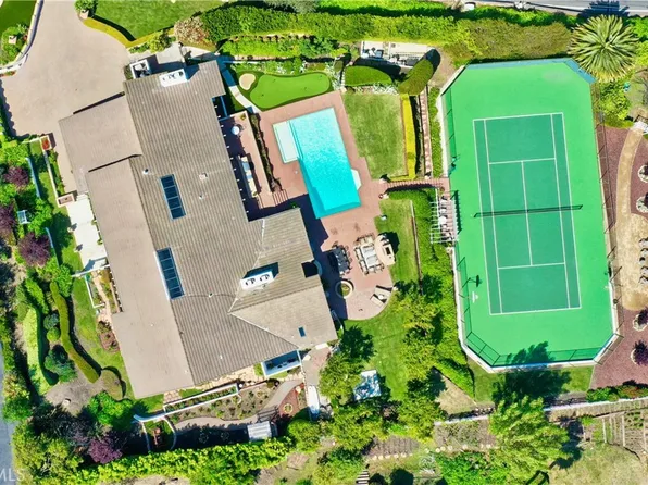 2 Hummingbird Ln, Rolling Hills, CA 90274