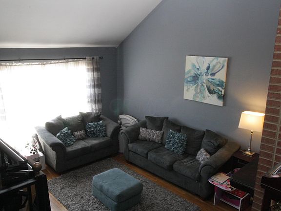 4th image of 4106 Mayflower Blvd