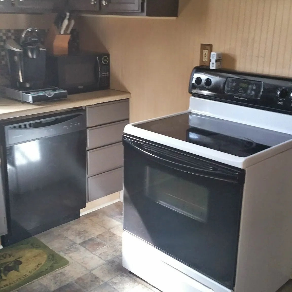 428 North Upper - 1 — Photo 4