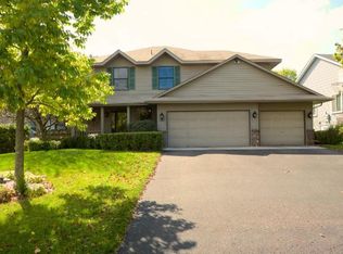 5407 Riverwood Dr, Savage, MN 55378