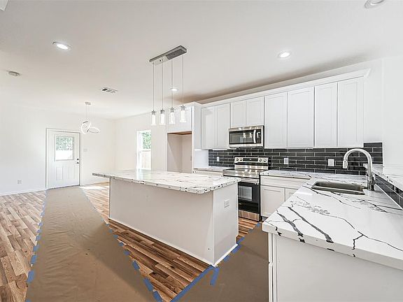 4th image of 5317 Chennault Rd Unit A