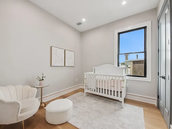 134 Hancock Avenue image 12 of 18