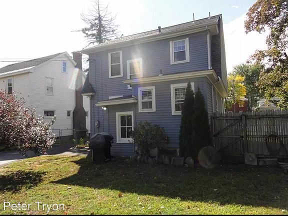 4th image of 971 Washington Ave