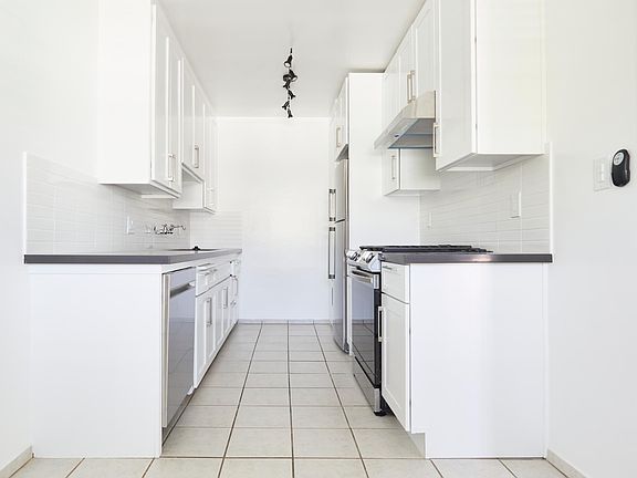 5th image of 3708 Inglewood Blvd #8A