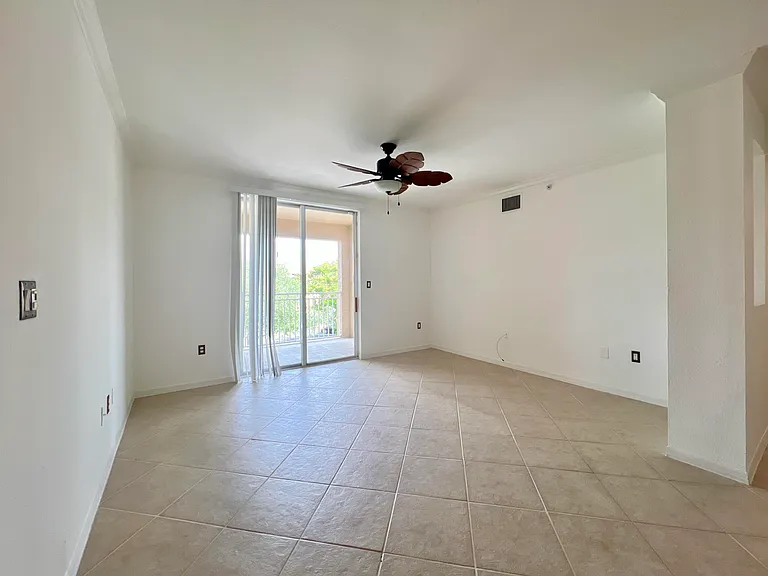 6450 Emerald Dunes Dr #301 — Photo 9