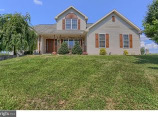 127 Dogwood Dr, Bernville, PA 19506