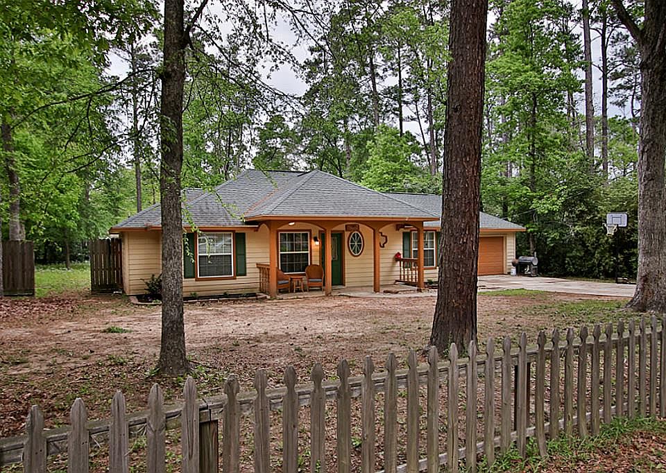 1st image of 10711 Royal Forest Dr