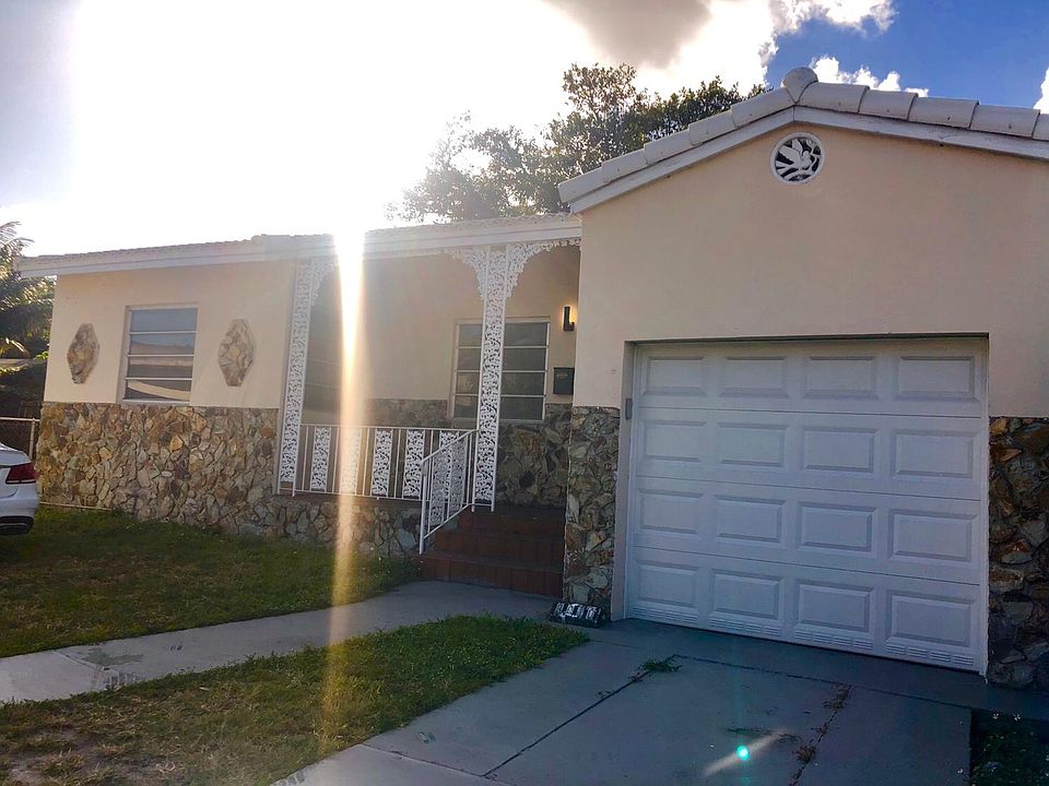 1st image of 3010 NW 12th Ave