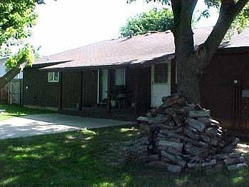 2nd image of 444 Trowbridge St