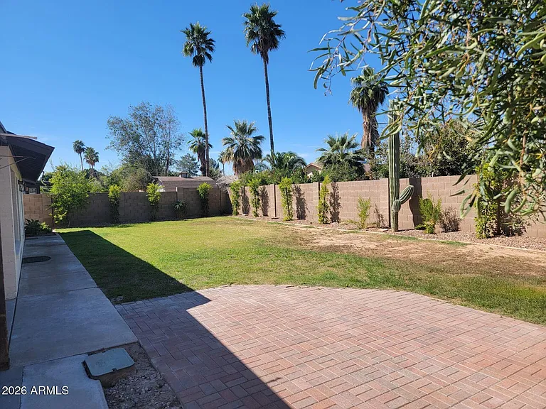 4428 E Joan De Arc Ave — Photo 15