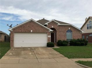 631 Soledad St, Arlington, TX 76002