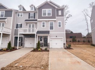 127 Sugar Run Dr, Fuquay Varina, NC 27526