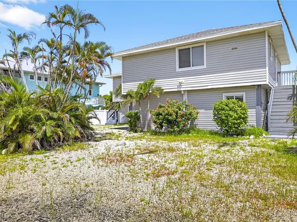21610 Widgeon Ter, Fort Myers Beach, FL 33931