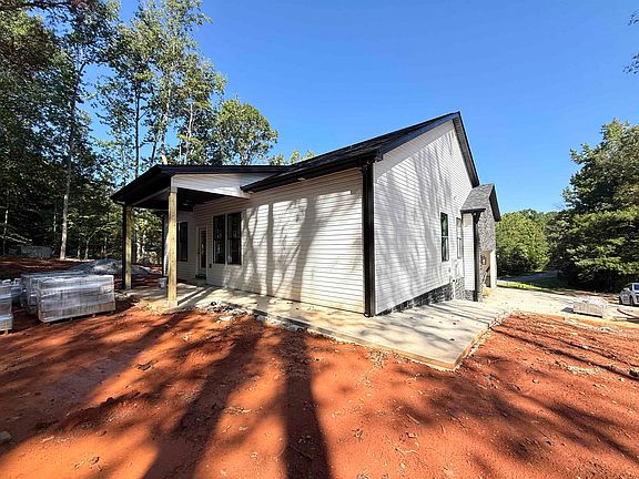5th image of 144 Eastbrook Rd