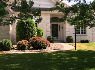 1451 Eastridge Dr, Waterville, OH
