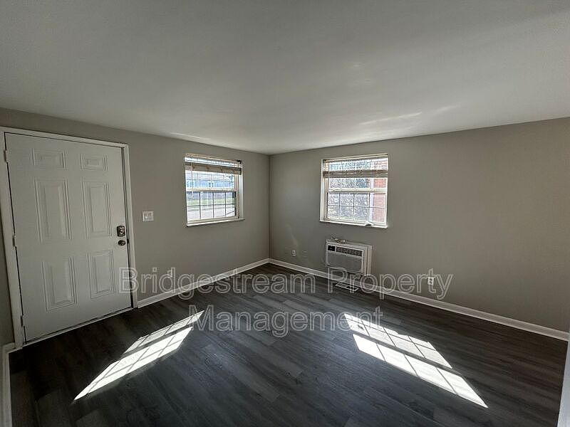 1st image of 2605 Revere Ave #A