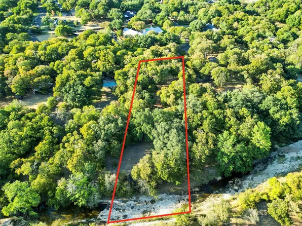 223 N Oak St, Waco, TX 76705