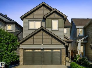 9919 223rd St NW, Edmonton, AB T5T7L7