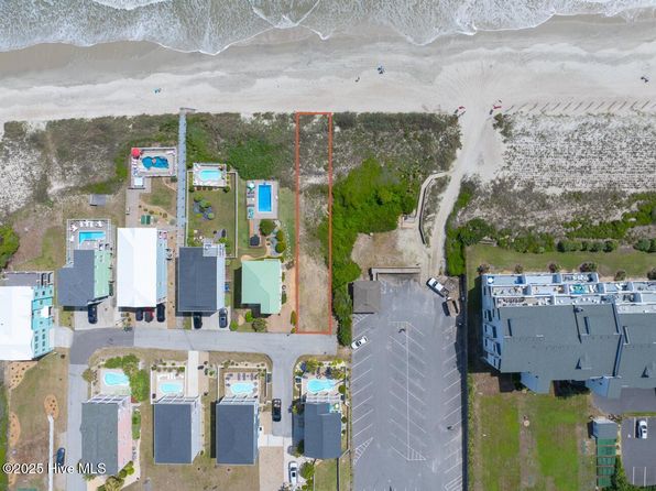 111 Ocean Shore Lane, Pine Knoll Shores, NC 28512