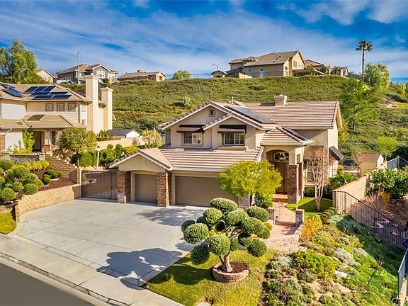 2nd image of 29660 Mammoth Ln
