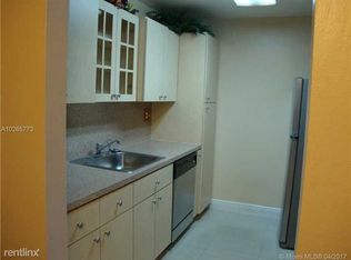 7221 Miami Lakes Dr APT A26, Miami Lakes, FL 33014