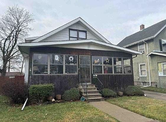 1st image of 1624 32nd St