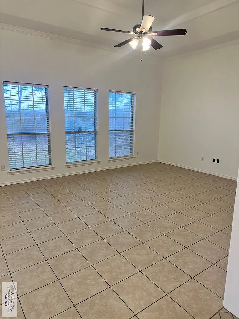 3 bed, 2.0 bath, 1680 sqft, $1,850 — Photo 3