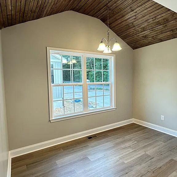 1608 River Rd NE — Photo 12