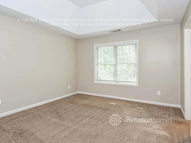 940 Twin Brook Ct — Photo 10