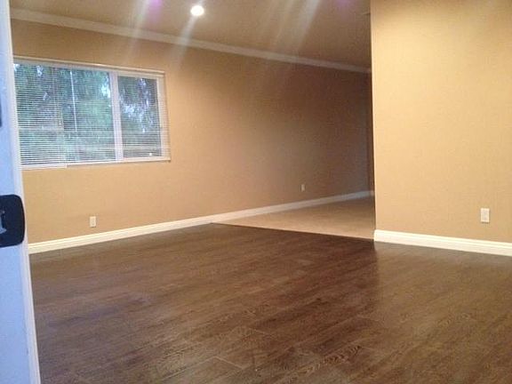 2nd image of 344 Magnolia Ave APT B