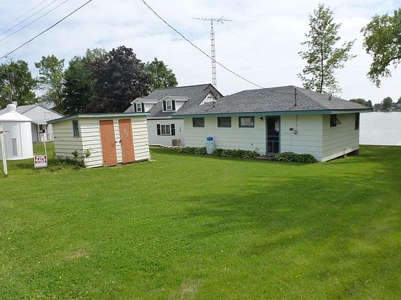 4th image of W948 N Shore Dr