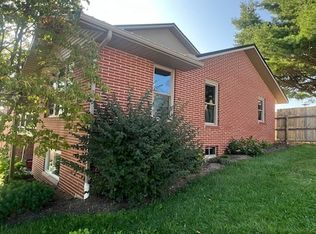 1362 State Highway 39, Sugarcreek, OH 44681