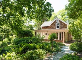 72 N Menantic Rd, Shelter Island, NY 11964