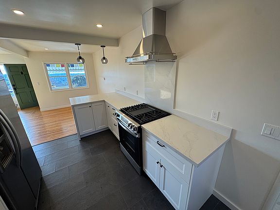 5th image of 5951 Clement Ave