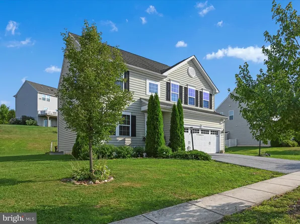 1175 Alta Vista Way, Seven Valleys, PA 17360