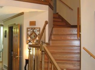 16 Cedar Dr, Hurricane, WV 25526