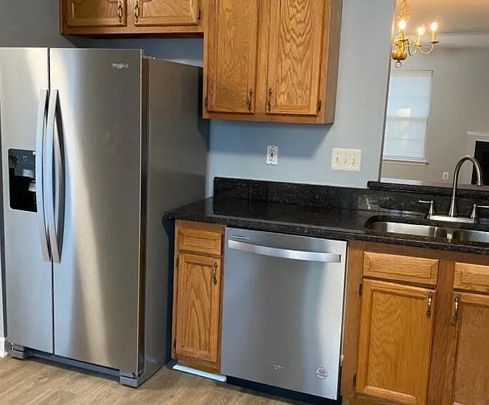 105 Climbing Ivy Ct — Photo 5