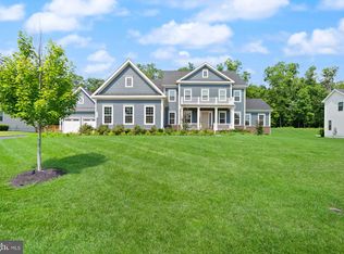 23297 Hastings Ridge Ct, Aldie, VA 20105