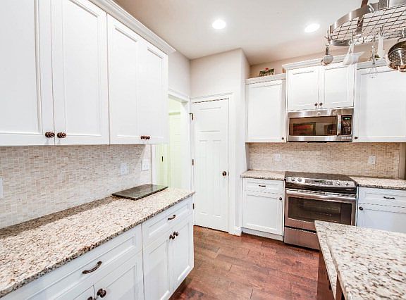 4th image of 1036 Lake Moultrie Dr