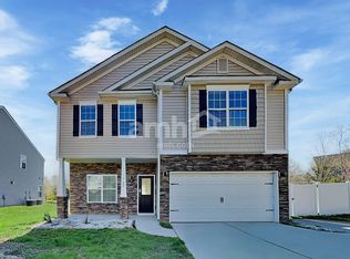 3227 Grandview Club Rd, Pfafftown, NC 27040