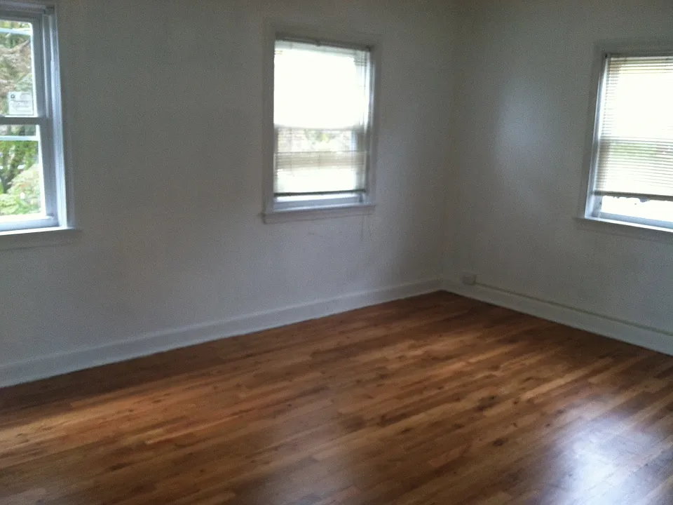 Living Room Hard Wood Floors