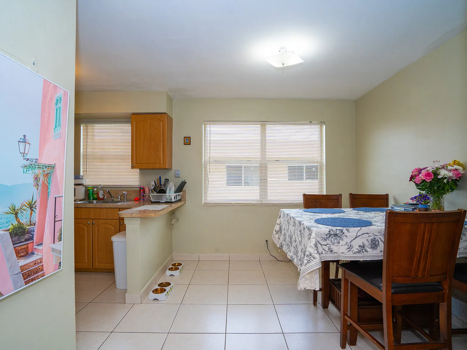 2 bed, 1000 sqft, $2,200 — Photo 4