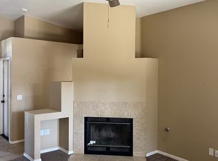 980 Alderwood St, Tulare, CA 93274
