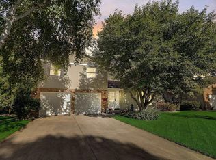 2901 Muir Field Rd, Madison, WI 53719