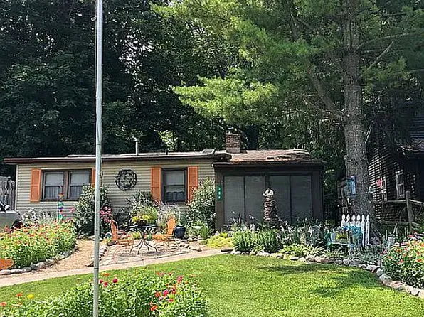 1888 County Road 25 S #304, Bellefontaine, OH 43311