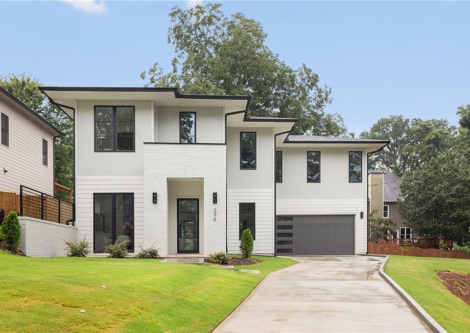 1st image of 298 Creighton Ave