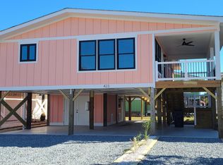 423 2nd St, Sunset Beach, NC 28468