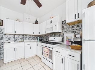 61 65th St APT 10, West New York, NJ 07093