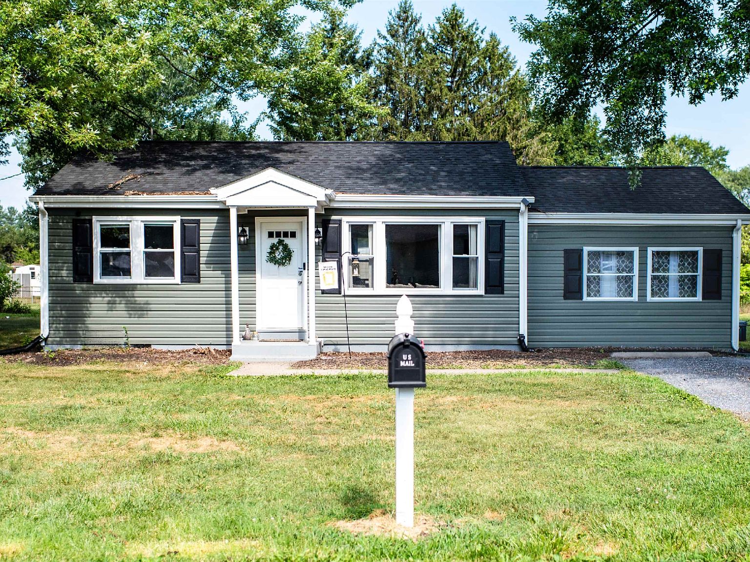 403 Elm Ave, Grottoes, VA 24441 Zillow